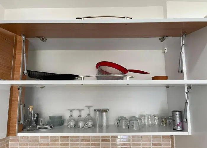 Diamond Pinara Residences *