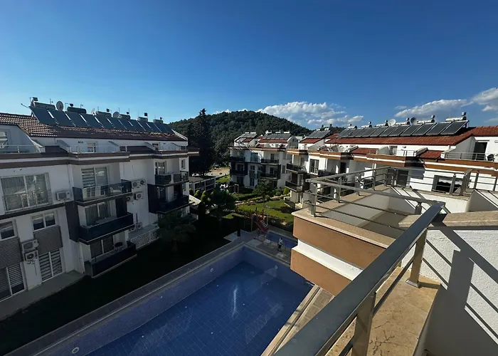 Diamond Pinara Residences *