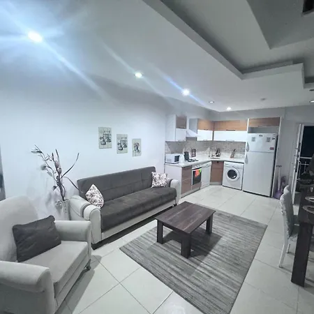 Diamond Pinara Residences アパート *