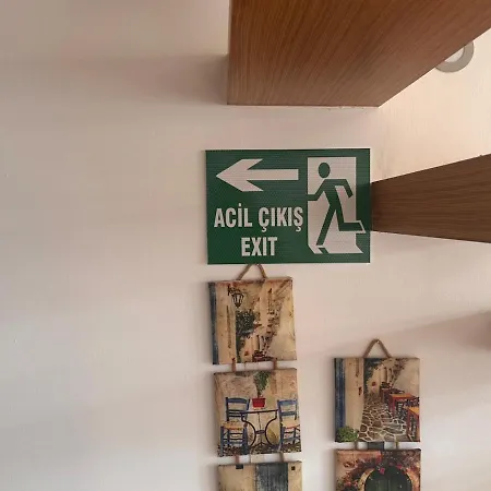 Diamond Pinara Residences アパート