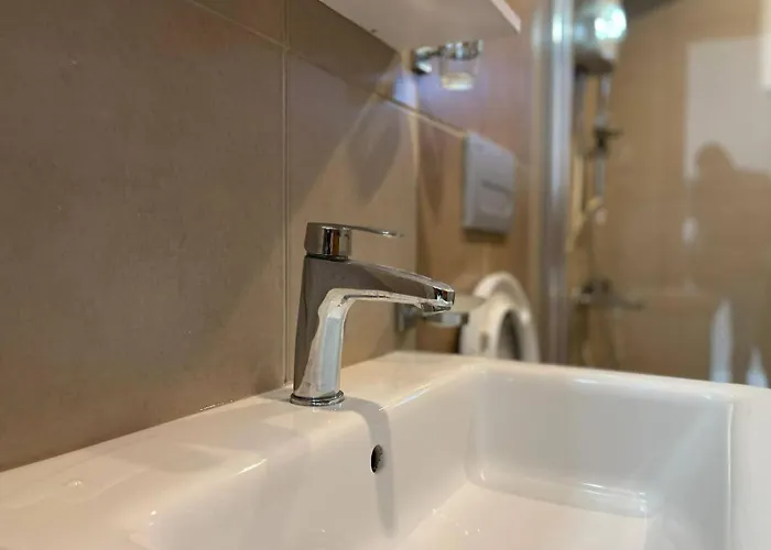 Diamond Pinara Residences フェティエ