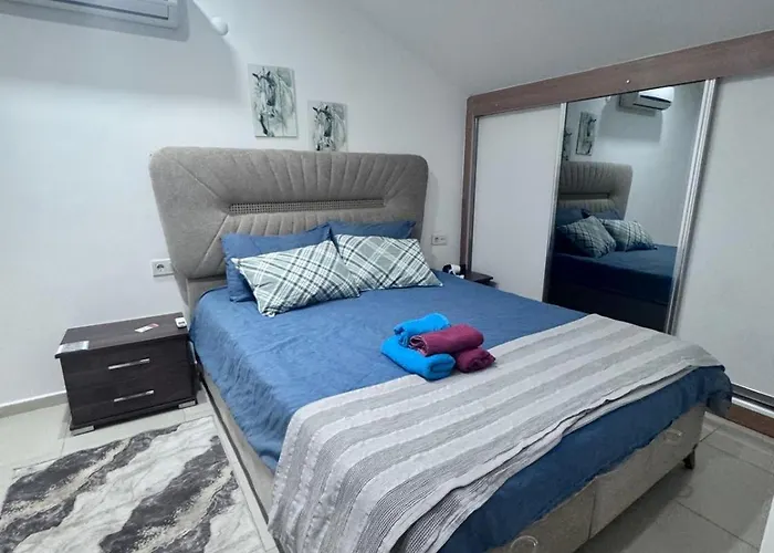 Diamond Pinara Residences *